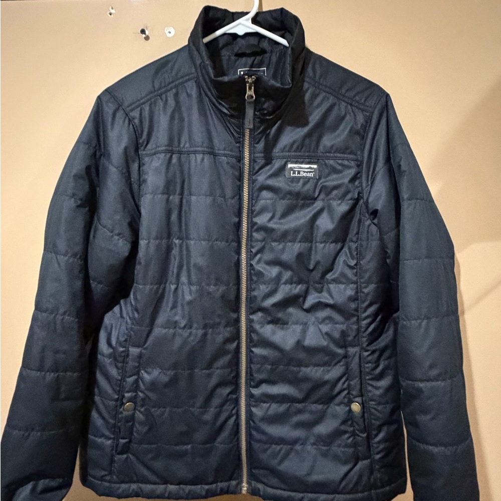 L.L. Bean Women’s Mountain Puffer Jacket in Medium